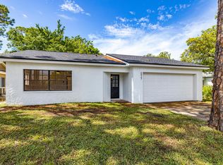 6927 122nd Dr, Largo, FL 33773