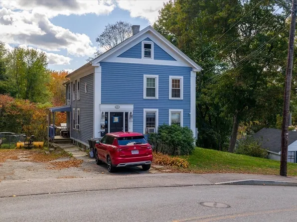 95 Chestnut St, Spencer, MA 01562