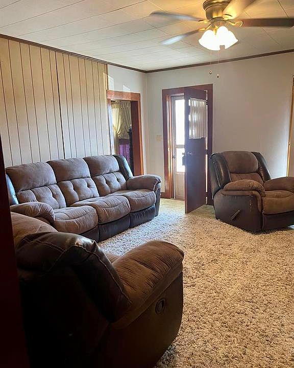 305 Walnut St, Livermore, KY 42352 Zillow