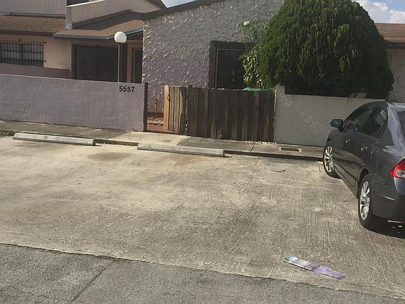 4th image of 5557 NW 194th Ln