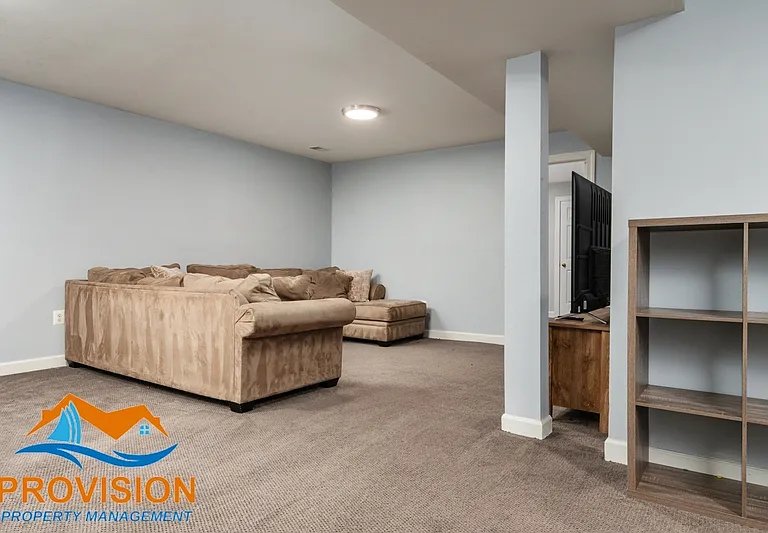 119 Fordham Dr — Photo 33