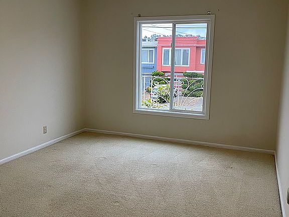 3rd image of 2219 40th Ave