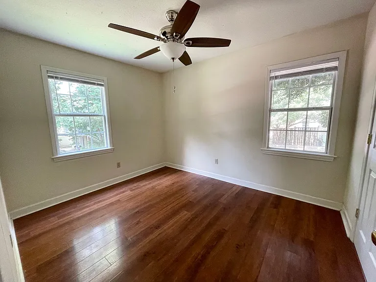 103D Lummus Dr — Photo 10