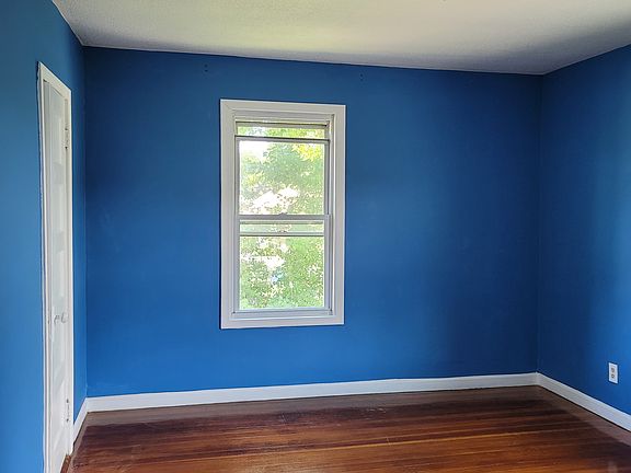 5th image of 50 Southworth St APT 2