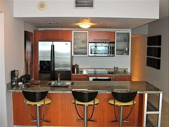 5th image of 185 SW 7TH Street #1802