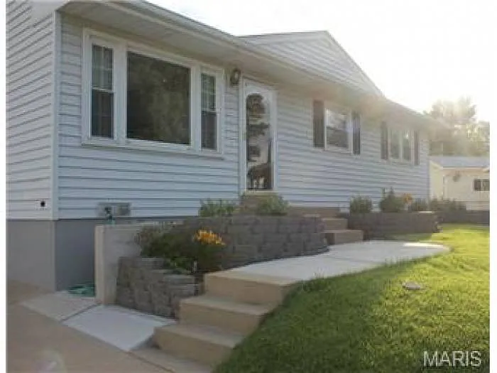 11052 Ridge Forest Ct photo 1