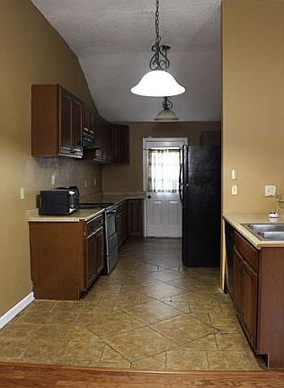 5th image of 5248 Forest Park Ln