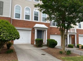 1028 Thornborough Dr, Alpharetta, GA 30004