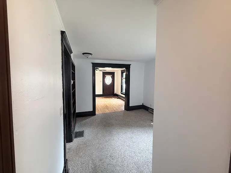 741 Elgin St #1 — Photo 12