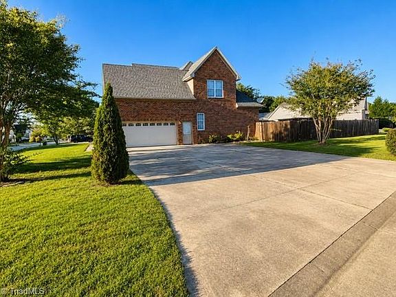 2nd image of 358 Quick Silver Dr