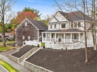 8 Partridge Rd, Reading, MA 01867