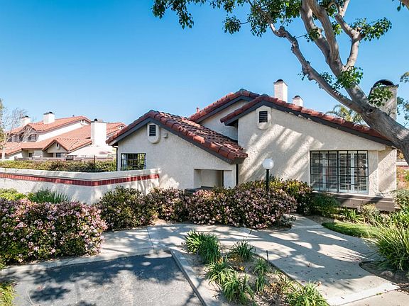437 Las Palomas Dr-MLS_Size-002-3-Front