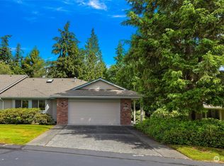 2100 Creekside Ln, Anacortes, WA
