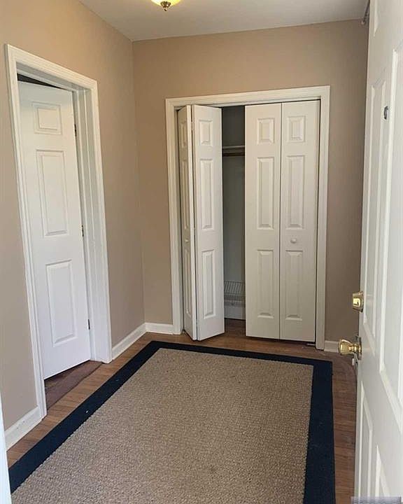 2nd image of 12 S Maple Ave APT 2