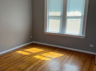 6930 S Oglesby Ave #3013, Chicago, IL 60649