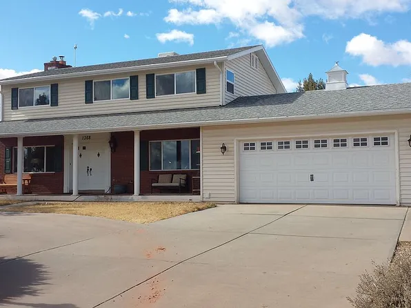 1368 S Vermillion Dr, Kanab, UT 84741