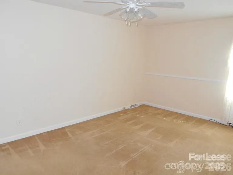 1330 E Barden Rd — Photo 16