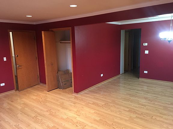 4th image of 8444 W Castle Island Ave #2