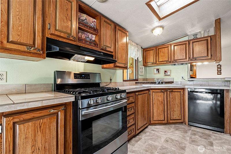3rd image of 6588 Siper Road