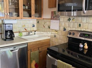 351 Beacon St APT 4B, Boston, MA 02116