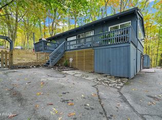 126 Buttercup Ter, Milford, PA 18337