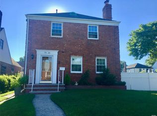 75-35 175th St, Flushing, NY 11366
