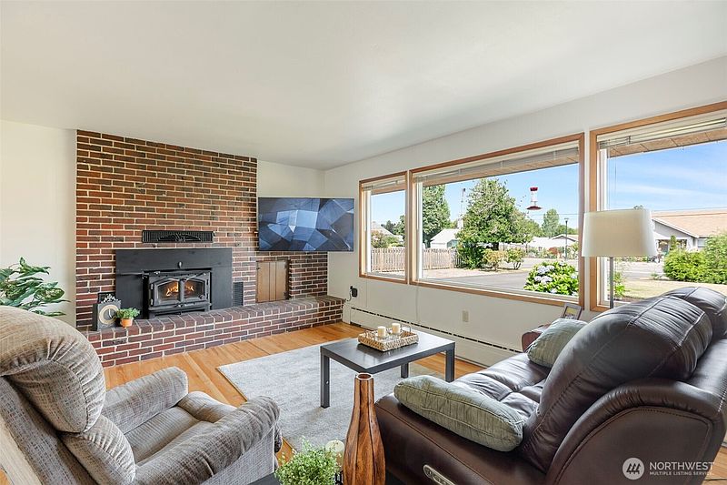 5th image of 10615 SE 244th Street