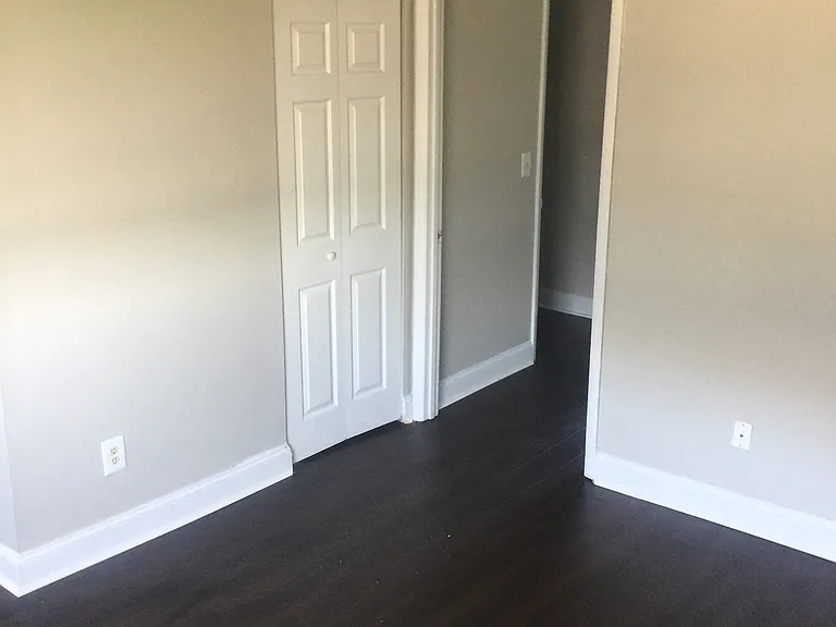 SRA Living Room With Coat Closet_04102020