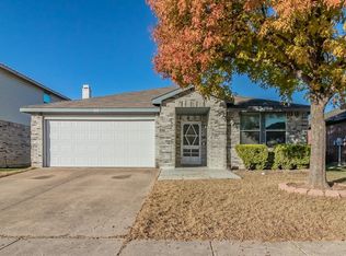 5313 Temecula Rd, Fort Worth, TX 76244