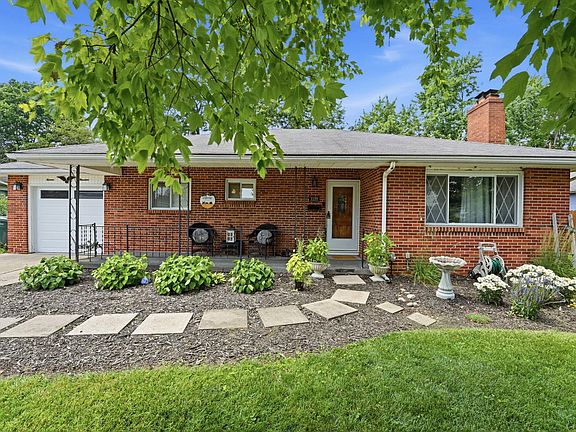 2nd image of 1119 Saint Matthew Ave