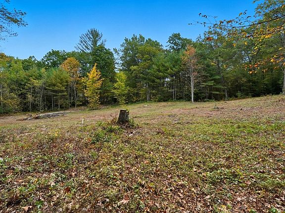 5th image of 115 Crooked Ledge Rd
