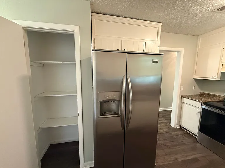5020 Ortega Cir NW — Photo 6