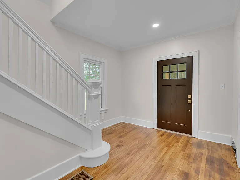850 Campbell Blvd — Photo 26