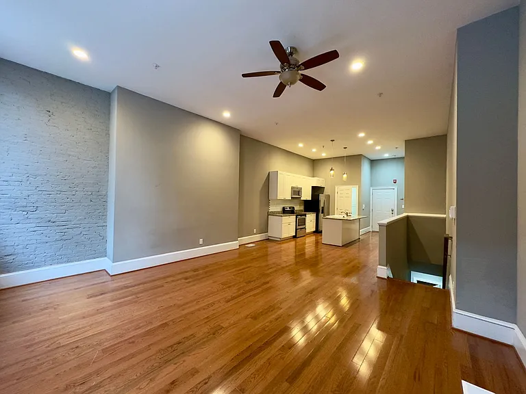 Apartment Units in Downtown, Baltimore, MD! — Photo 17