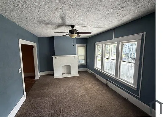 2 bed, $1,300 — Photo 4