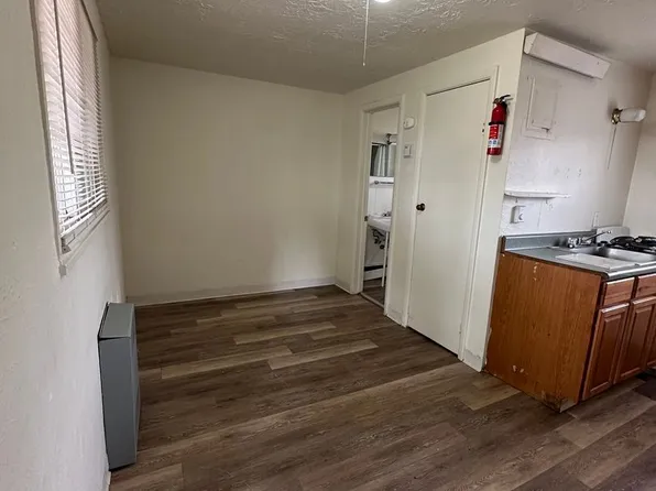 4K2131, 2131 8th Ave APT 5, Greeley, CO 80631
