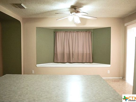 5th image of 359 Stone Gate Dr