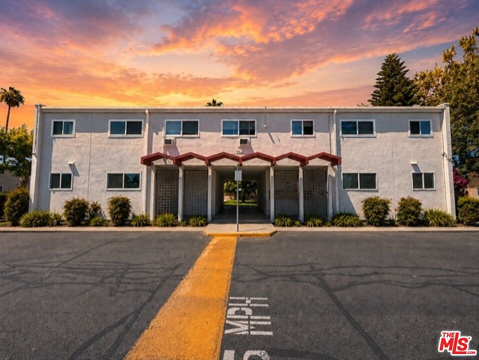 1st image of 7141 Coldwater Canyon Ave #5