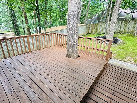 3rd image of 2706 Rankin Dr