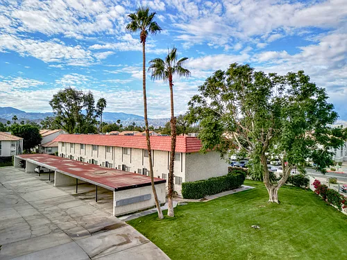 40225 Harris Ln #304 Photo 1