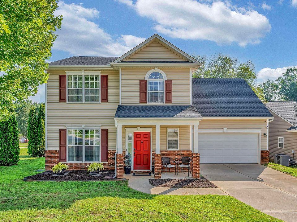 1st image of 30 Joggins Dr
