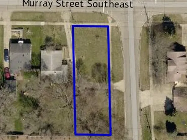 150 Murray St SE, Kentwood, MI 49548