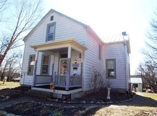 304 W 6th St, Washington, MO 63090