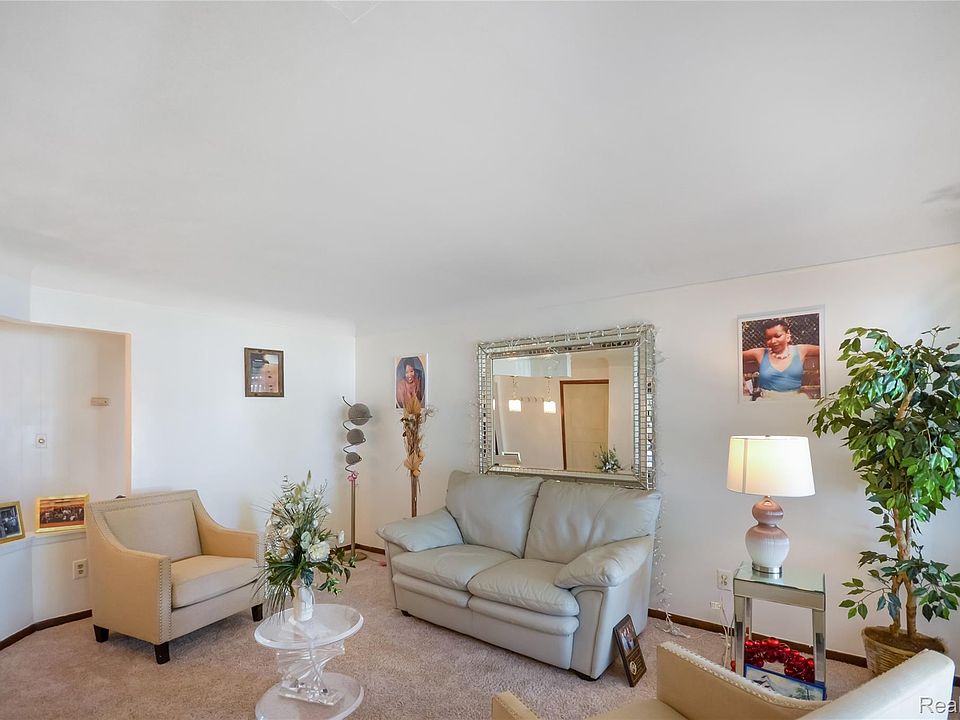 34440 Amsterdam Dr, photo 7