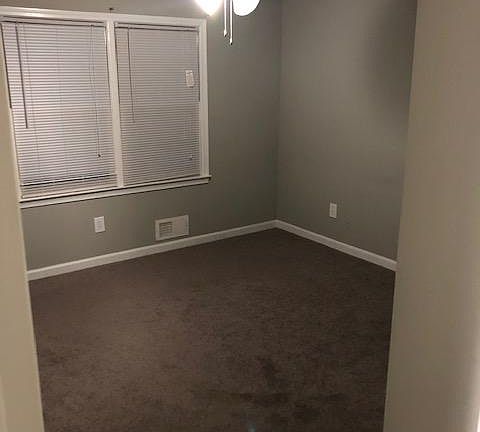 2nd image of 2240 Sugarloaf Pkwy