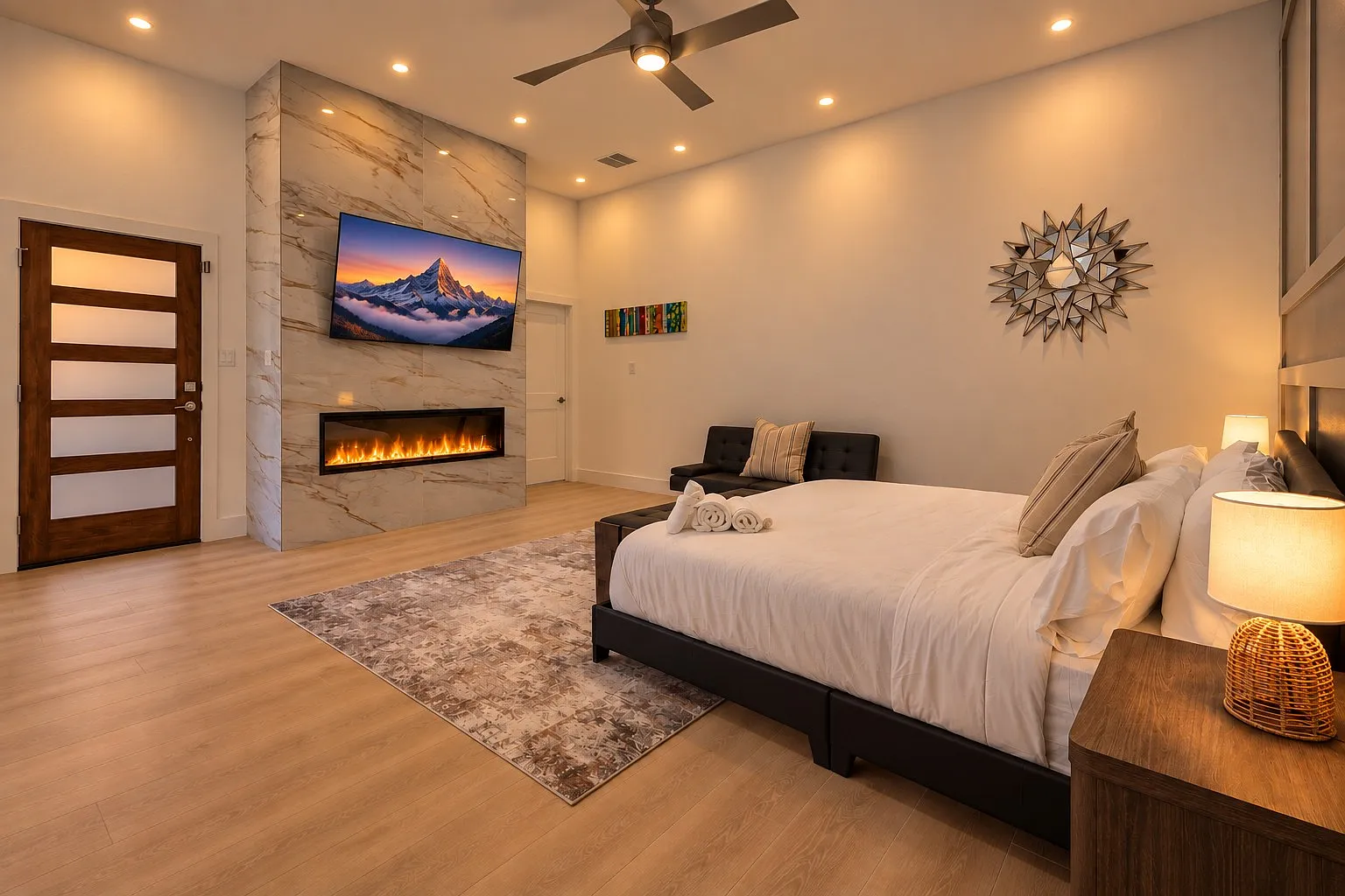 4 bed, 4148 sqft, $9,950 — Photo 4