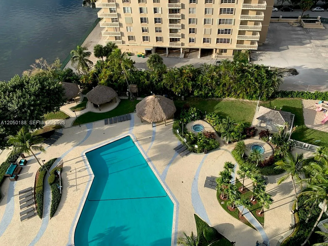 Brickell Townhouse Condo — Photo 1