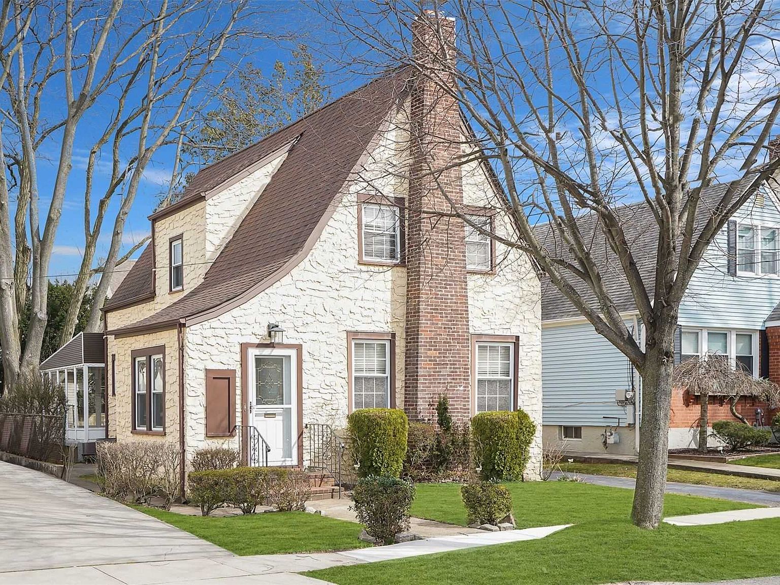 115 Hinsdale Avenue, Floral Park, NY 11001 Zillow