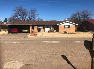 1006 NW 2nd St, Hamlin, TX 79520