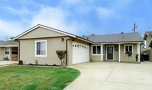 239 Albert Pl Photo 1